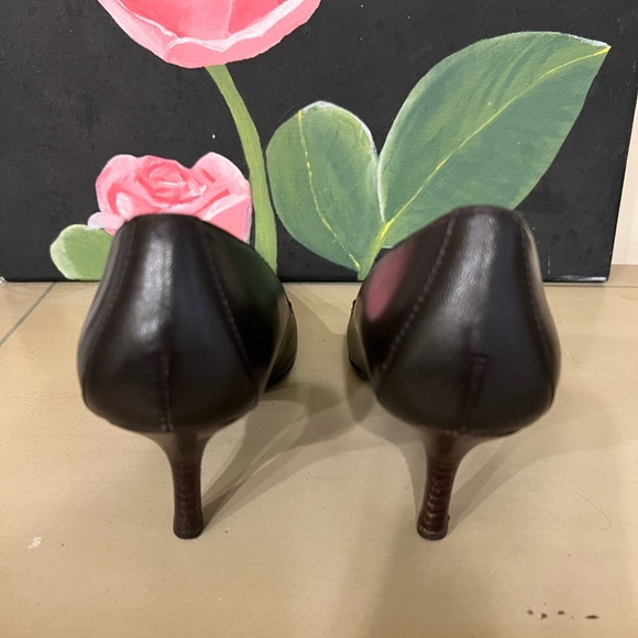 Calvin Klein dark brown pumps - size 6 - Picture 4 of 5